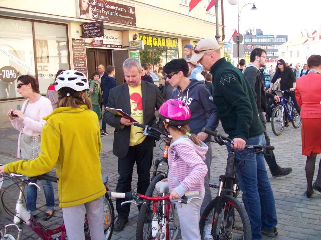 Rzeszow 3.05.2015 zbieranie podpisow