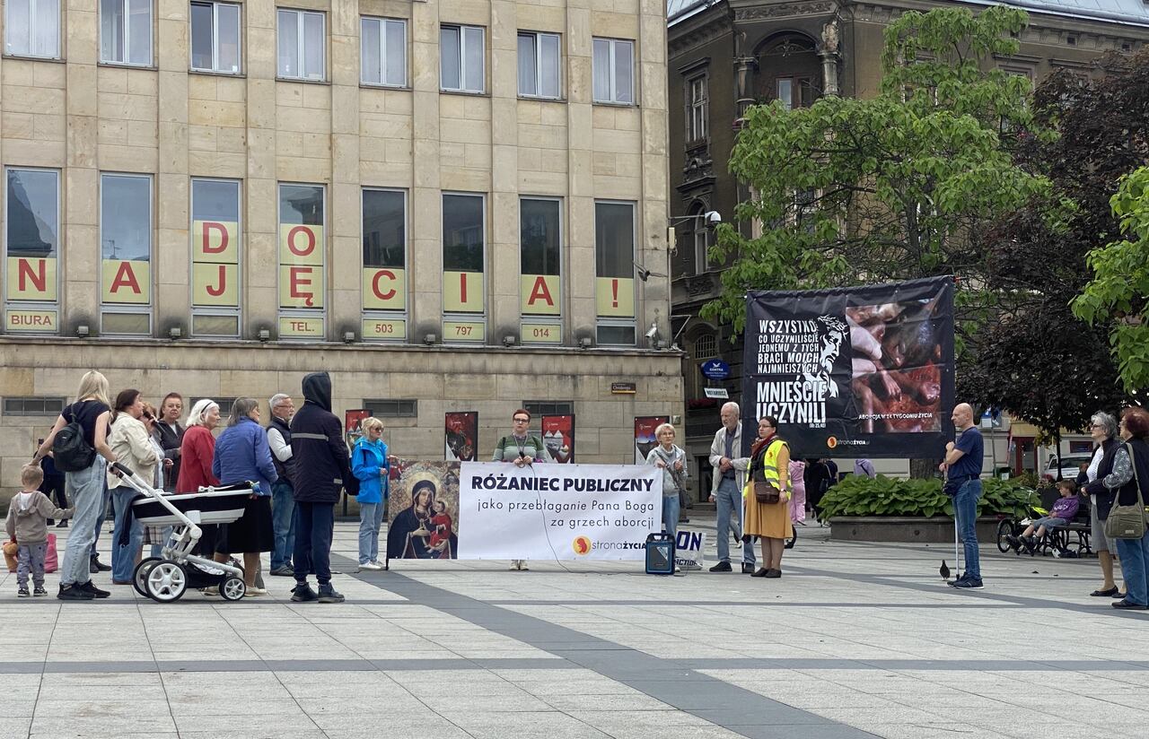 To nasza droga, by powstrzymać dzieciobójstwo! – pikieta w Bielsku Białej