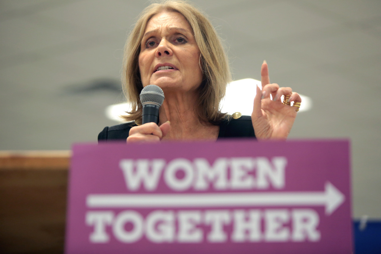 Służby aparatu państwowego i systemowe niszczenie rodziny – kim była Gloria Steinem?
